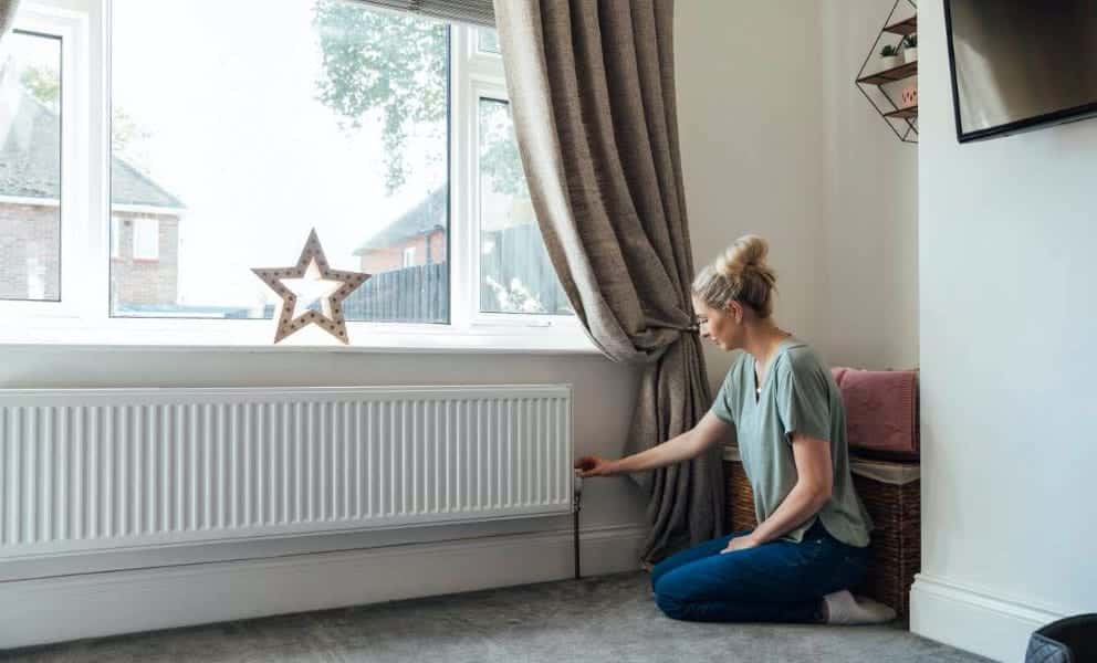 When to Turn Heating On (& How to Keep it Off for Longer)